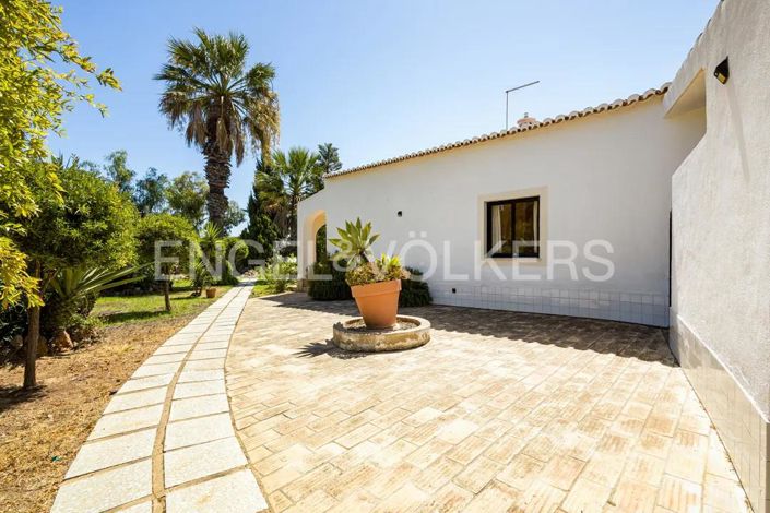 Image No.37-3 Bed House for sale