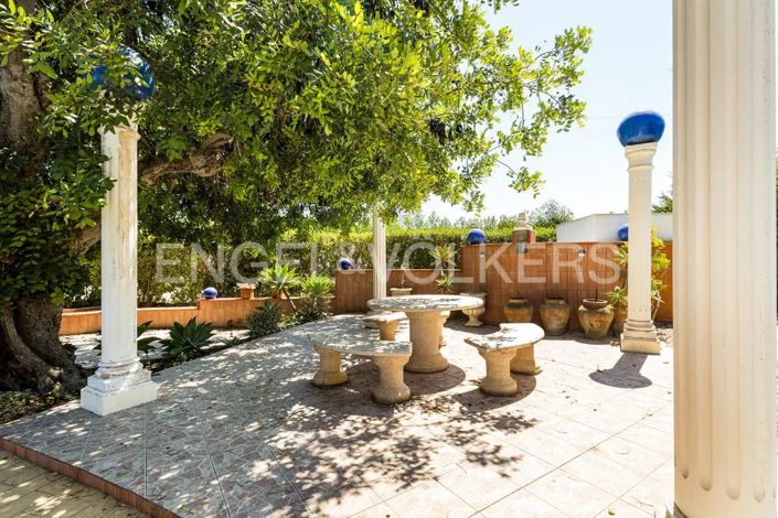 Image No.39-3 Bed House for sale