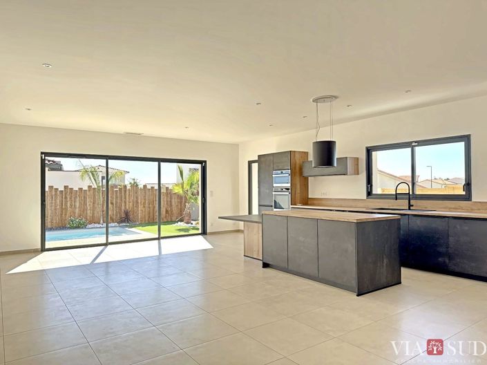 Image No.6-3 Bed House for sale