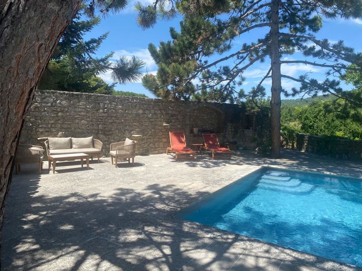 Image No.7-8 Bed Property for sale