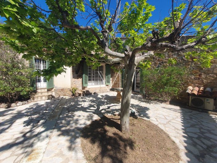 Image No.23-8 Bed House for sale