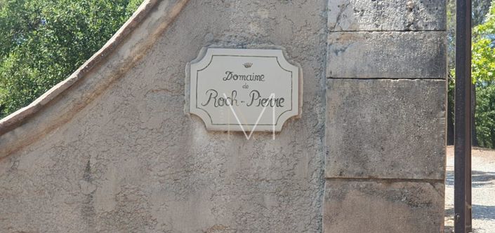 Image No.45-8 Bed House for sale