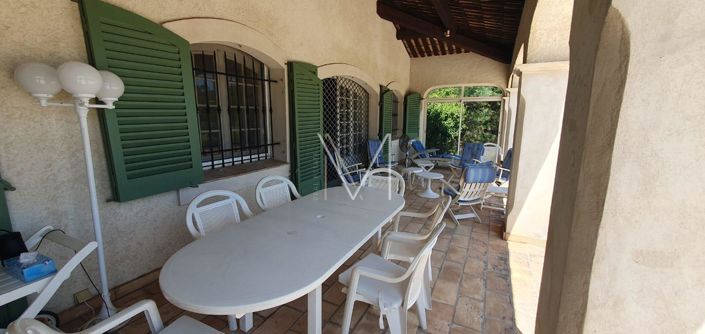 Image No.50-8 Bed House for sale