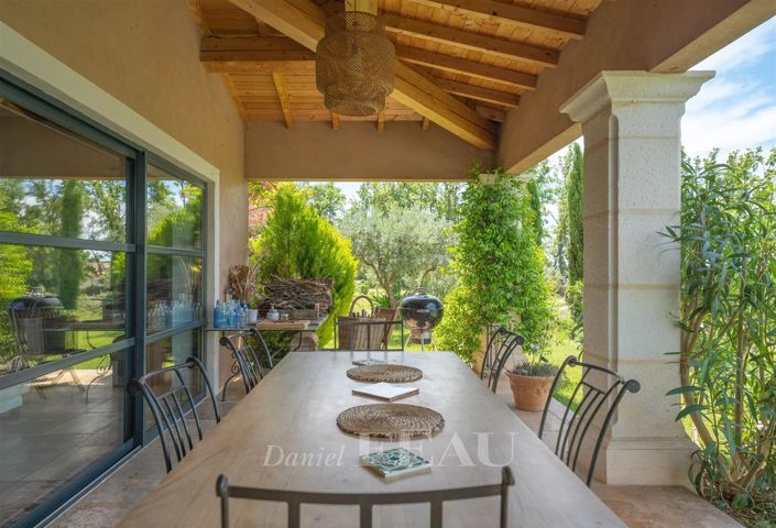 Image No.23-5 Bed House for sale