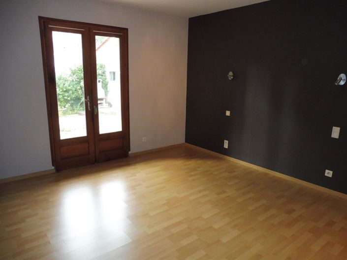 Image No.13-3 Bed House for sale