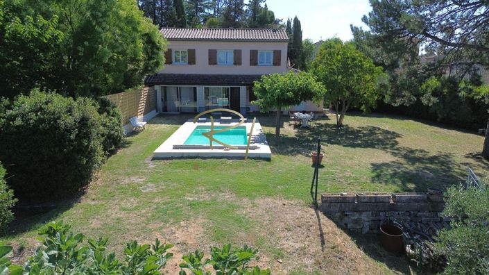 Image No.1-3 Bed House for sale