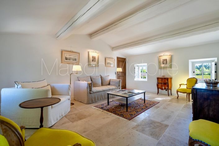 Image No.27-5 Bed House for sale