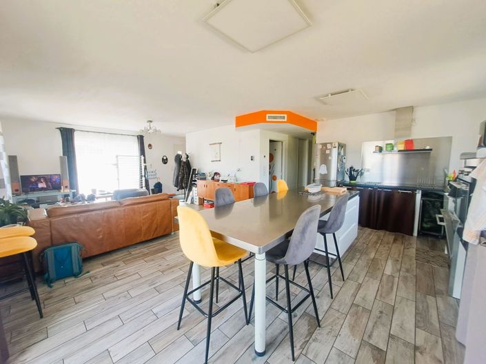 Image No.5-3 Bed House for sale