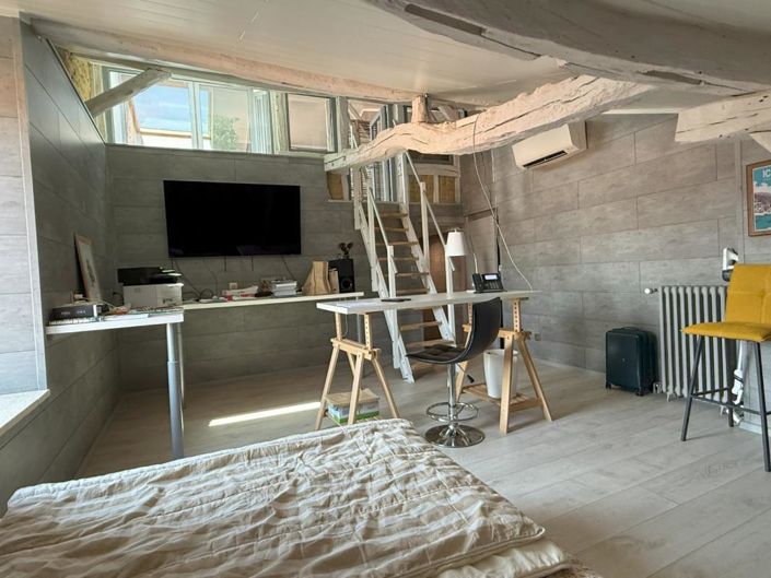 Image No.18-4 Bed House for sale