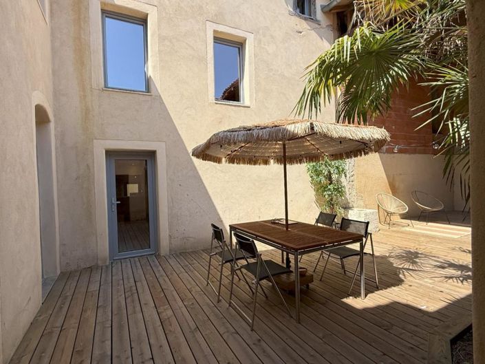 Image No.2-4 Bed House for sale