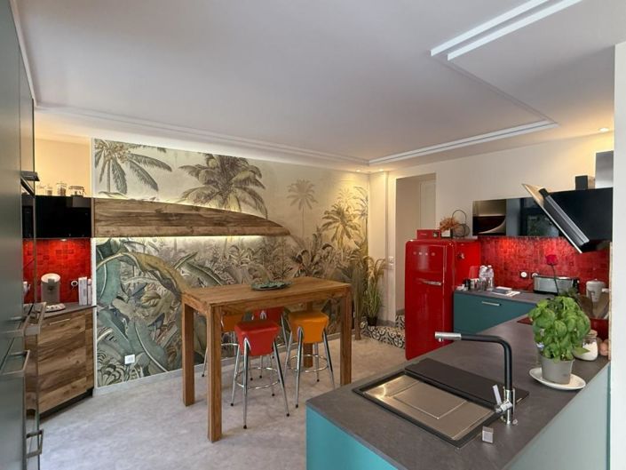 Image No.9-4 Bed House for sale