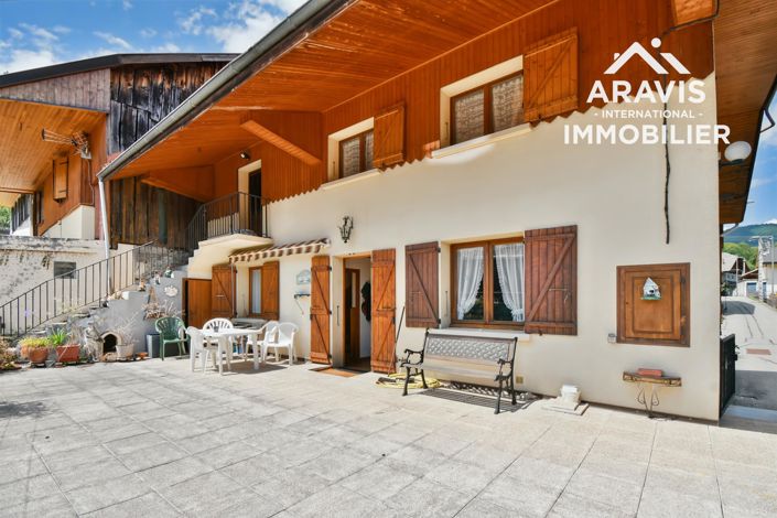 Image No.9-3 Bed House for sale