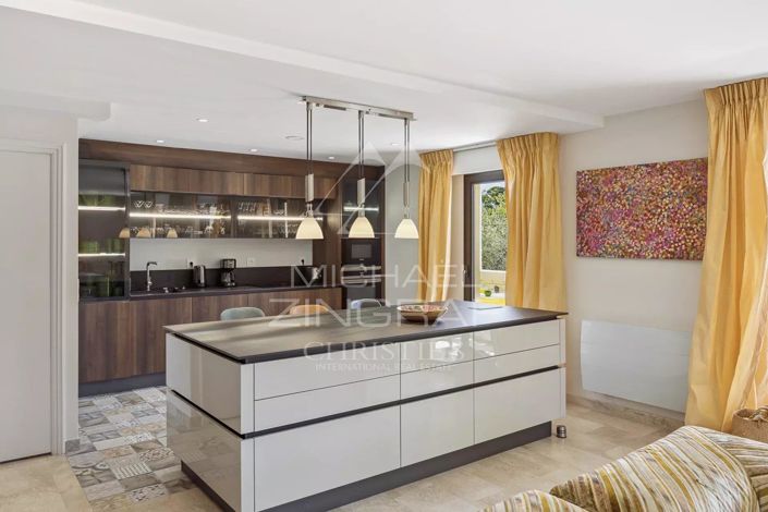 Image No.2-3 Bed Apartment for sale