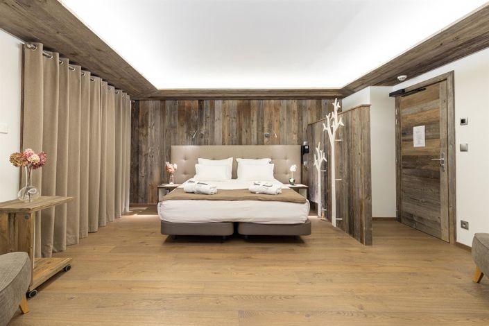 Image No.4-18 Bed House for sale