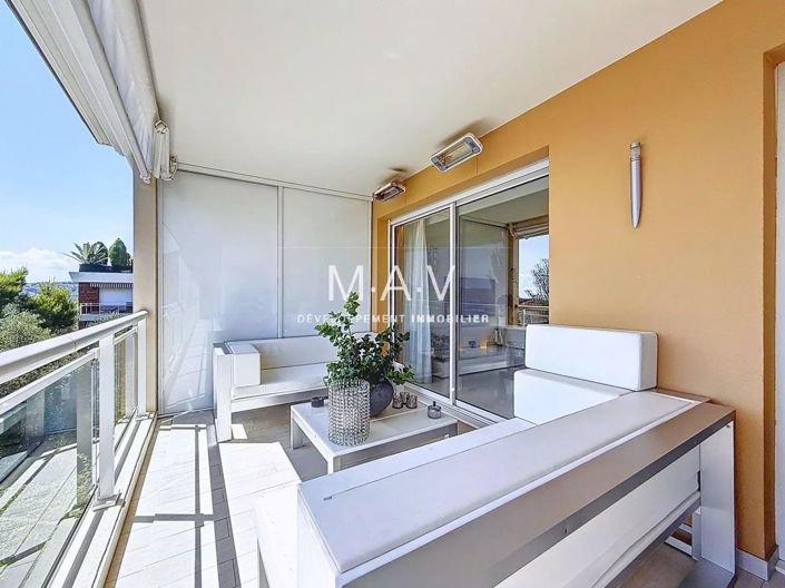 Image No.19-3 Bed Apartment for sale