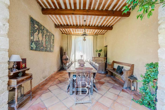 Image No.16-7 Bed House for sale