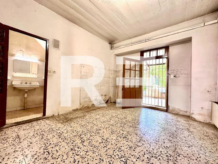 Image No.3-5 Bed House for sale