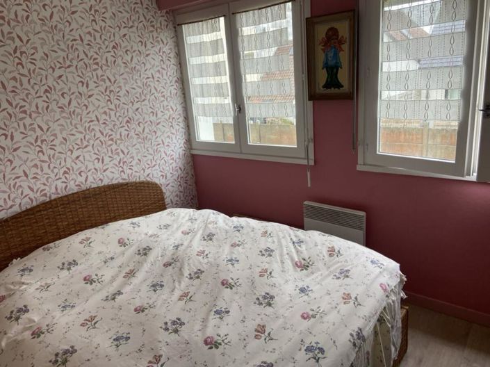 Image No.5-Apartment for sale