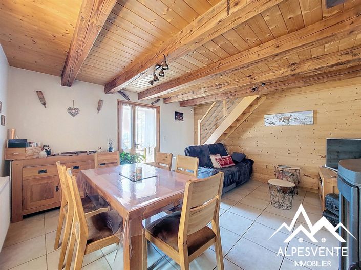 Image No.3-3 Bed House for sale