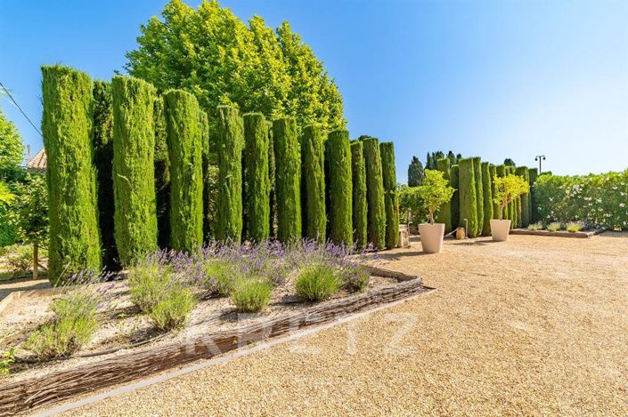 Image No.20-4 Bed House for sale