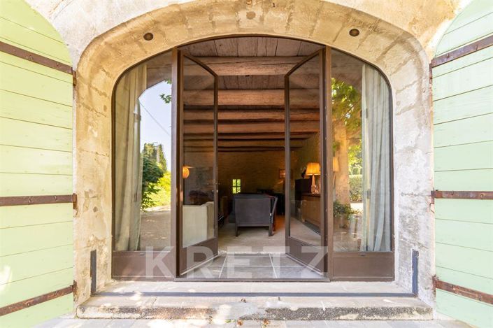 Image No.9-4 Bed House for sale