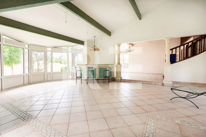 Image No.5-4 Bed House for sale