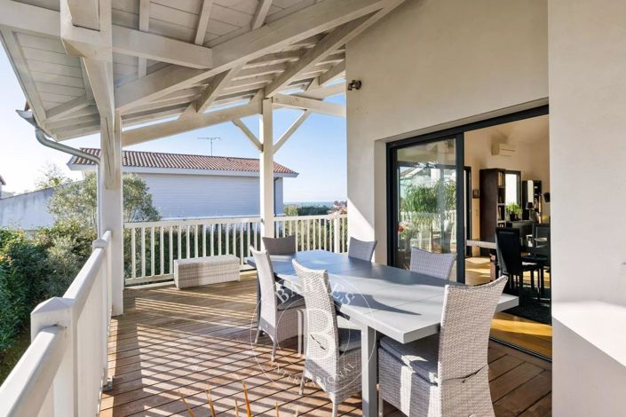 Image No.2-3 Bed House for sale