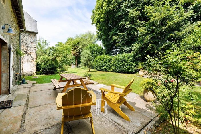 Image No.6-6 Bed House for sale