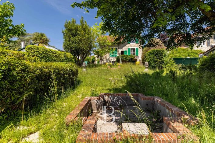 Image No.11-4 Bed House for sale