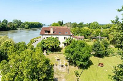 6 Bed House for sale