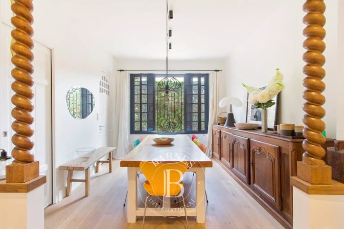 Image No.10-7 Bed House for sale