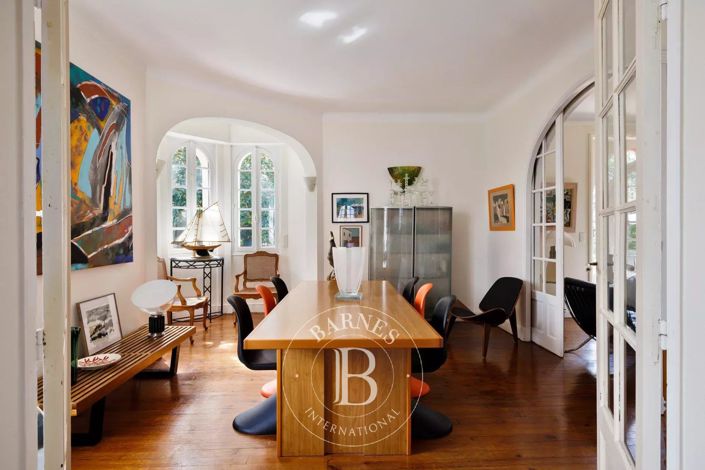 Image No.14-4 Bed House for sale