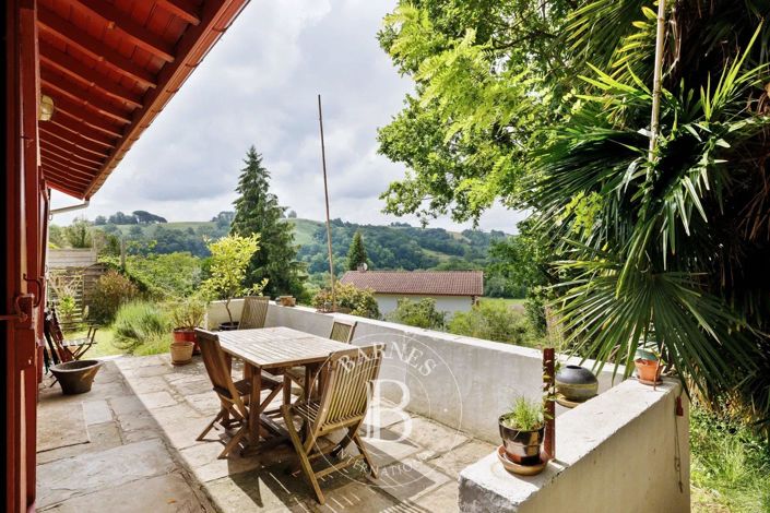 Image No.11-4 Bed House for sale