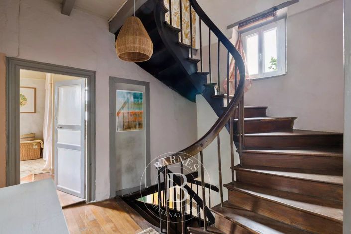 Image No.16-4 Bed House for sale