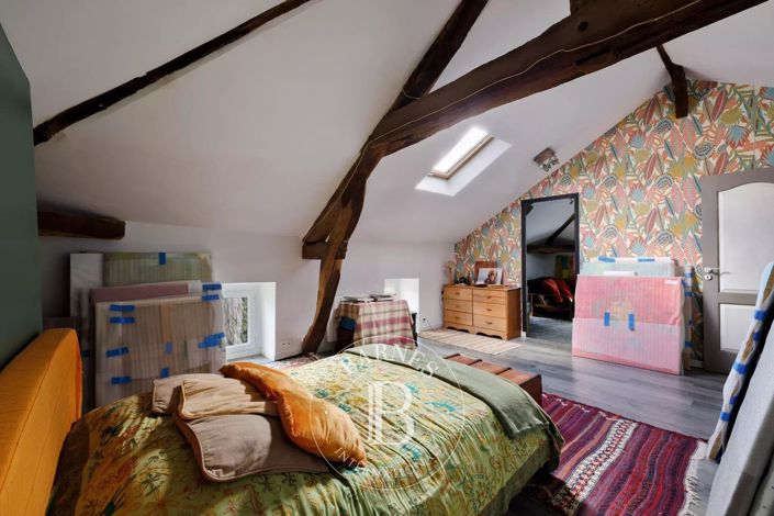 Image No.17-4 Bed House for sale