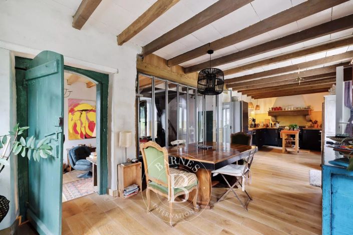 Image No.5-4 Bed House for sale