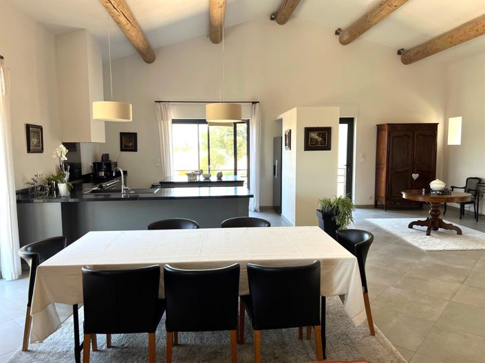 Image No.14-15 Bed Property for sale