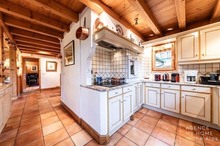 Image No.11-4 Bed House for sale