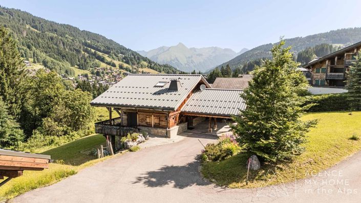 Image No.3-4 Bed House for sale