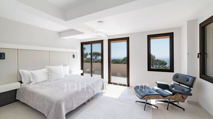 Image No.12-3 Bed House for sale