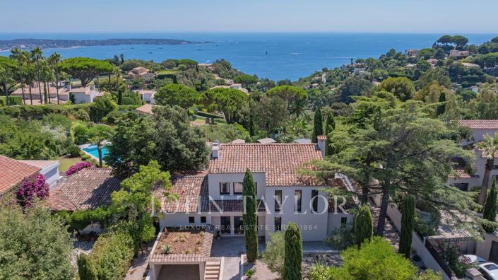 Image No.2-3 Bed House for sale