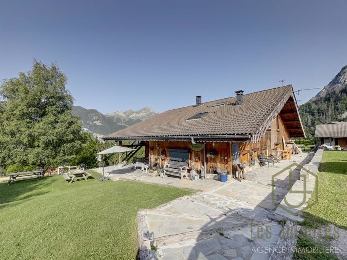 Image No.1-2 Bed House for sale