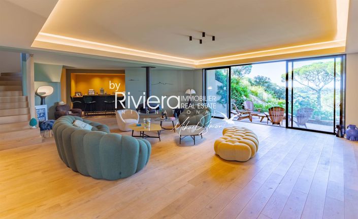 Image No.11-6 Bed House for sale