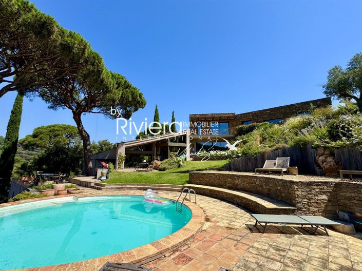 Image No.30-6 Bed House for sale