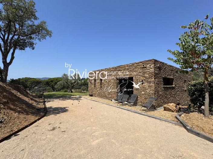 Image No.32-6 Bed House for sale