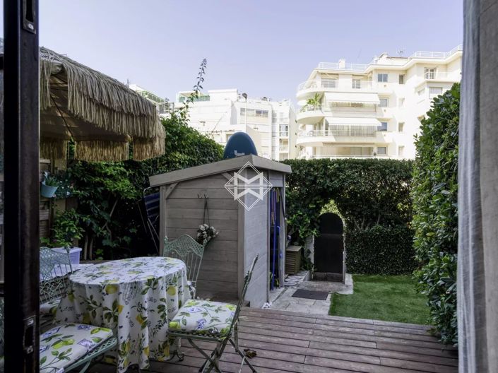 Image No.14-3 Bed Apartment for sale