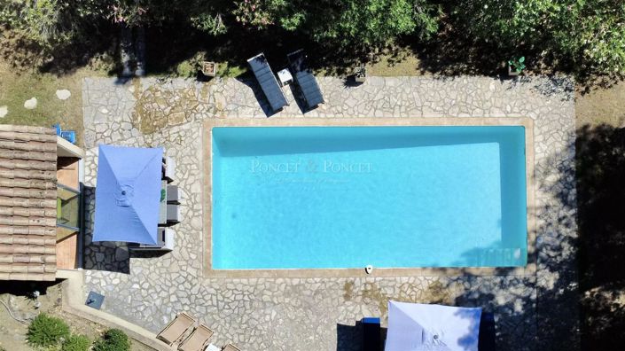 Image No.2-5 Bed House for sale