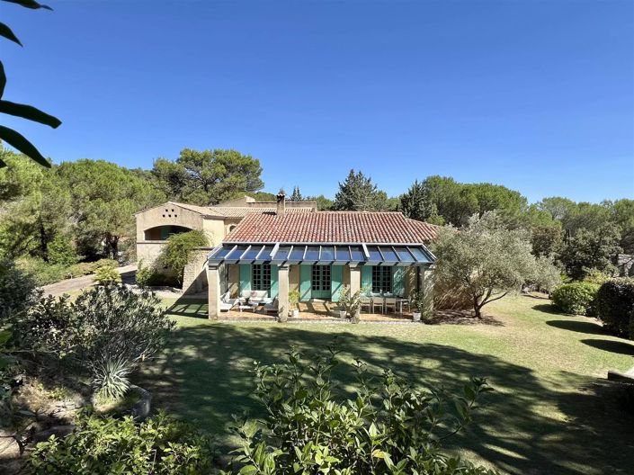 Image No.6-5 Bed House for sale