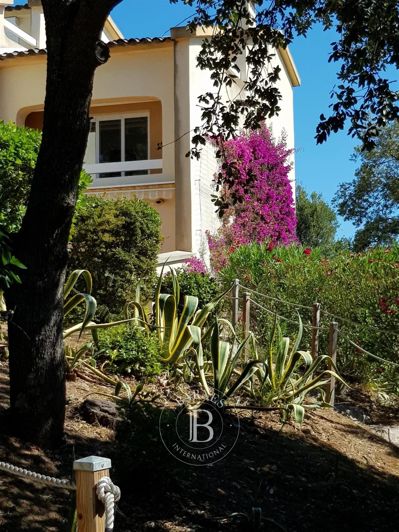 Image No.2-House for sale