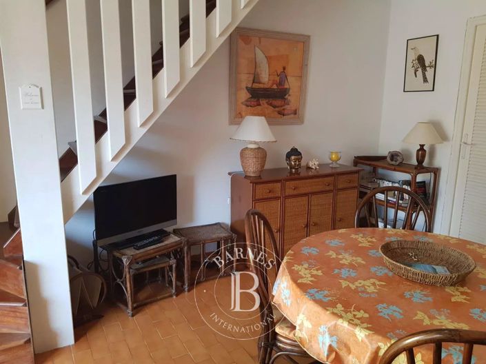 Image No.5-House for sale